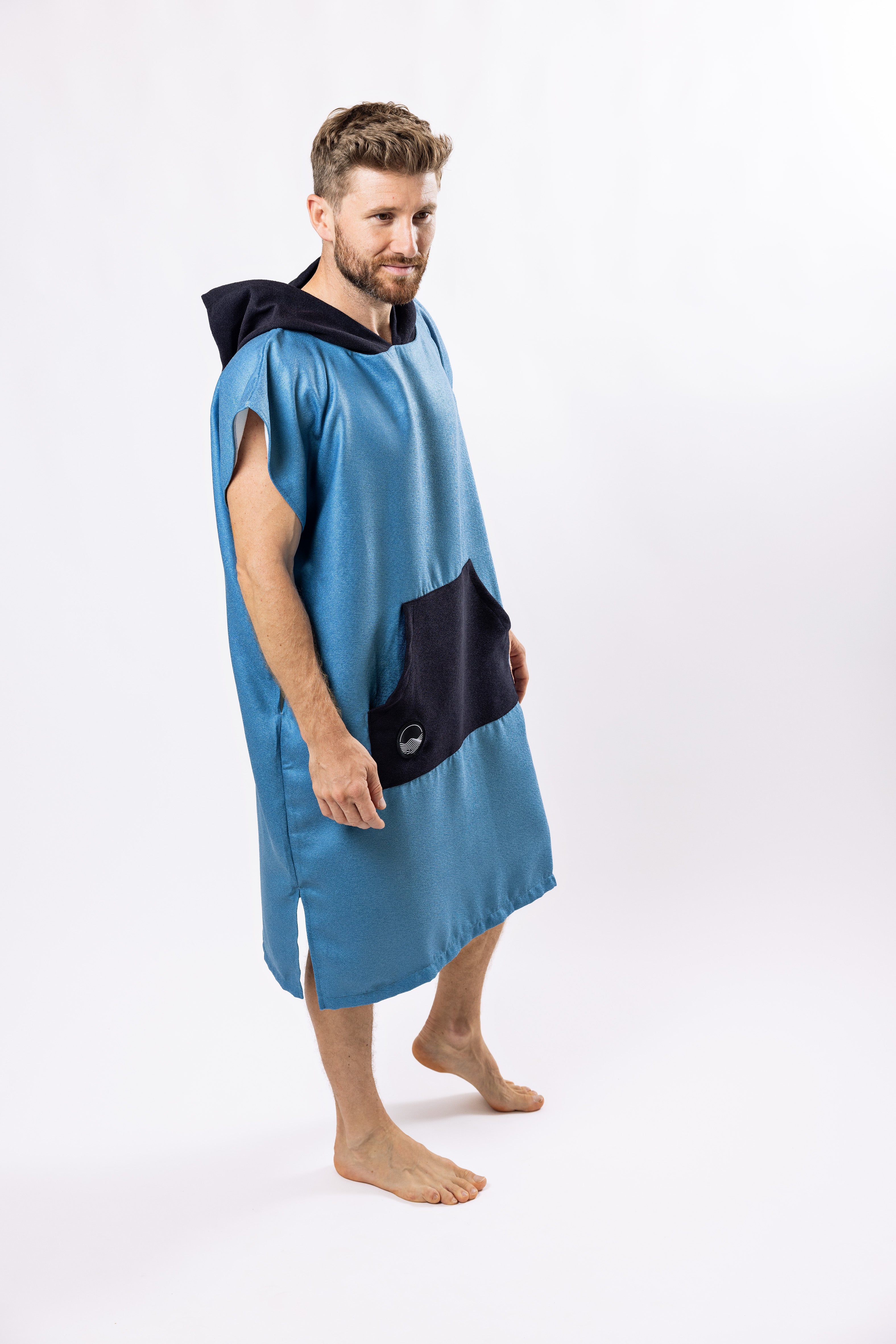 Surf-Poncho Clear Blue - für Frauen & Männer - aus schnelltrocknender und ultra-leichter Mikrofaser - WOODSANDWAVES