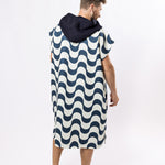 Surf-Poncho Copacabana - für Frauen & Männer - aus schnelltrocknender und ultra-leichter Mikrofaser - WOODSANDWAVES
