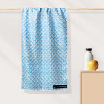 Natural Flow - Ultra-leichtes Outdoor-und Wanderhandtuch  - 80cm x 40cm - WOODSANDWAVES