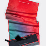 Active Flow - Sporthandtuch mit Magnet & Zipper-Tasche - WOODSANDWAVES