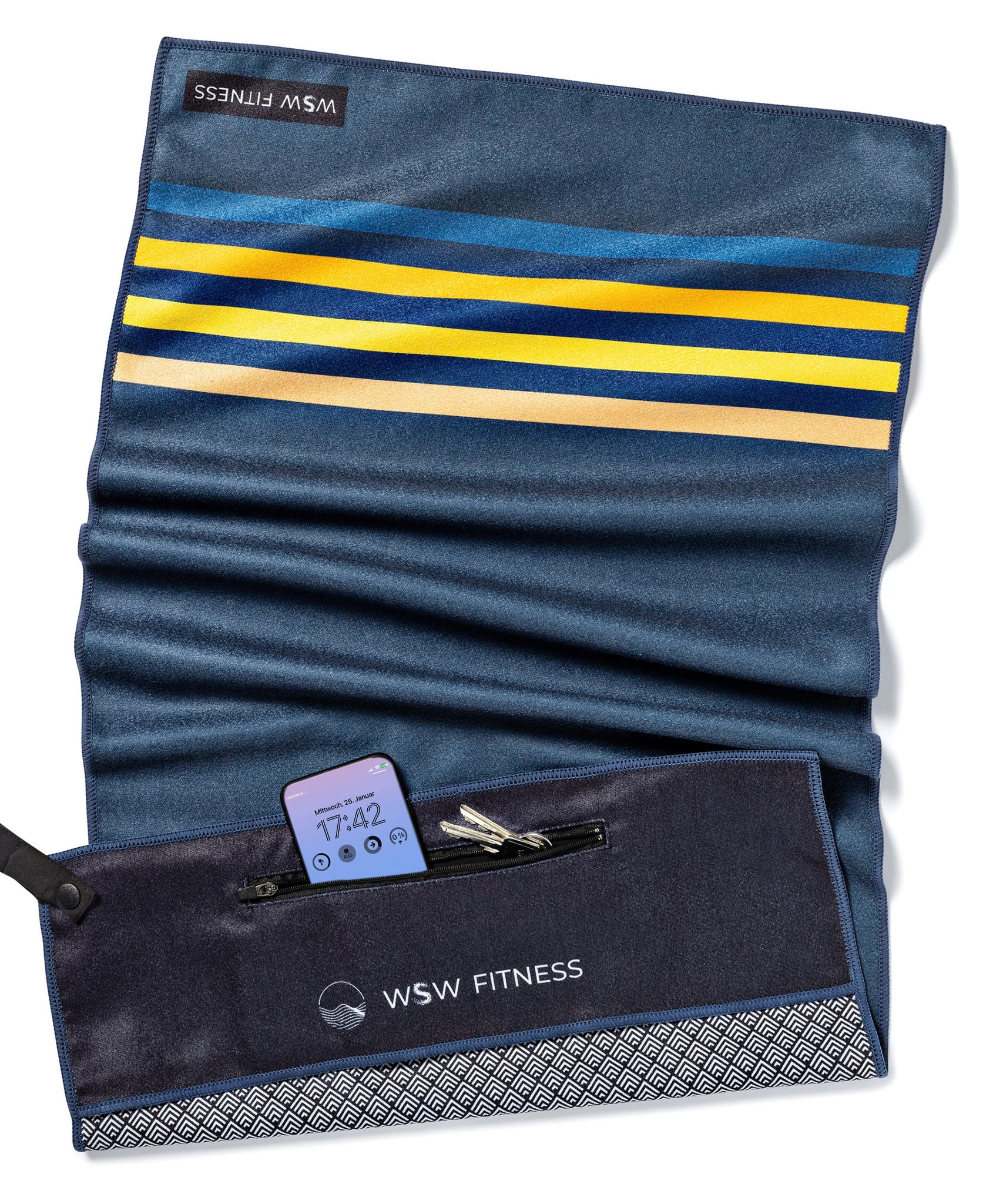 Calm Cruise - Sporthandtuch mit Magnet & Zipper-Tasche - WOODSANDWAVES