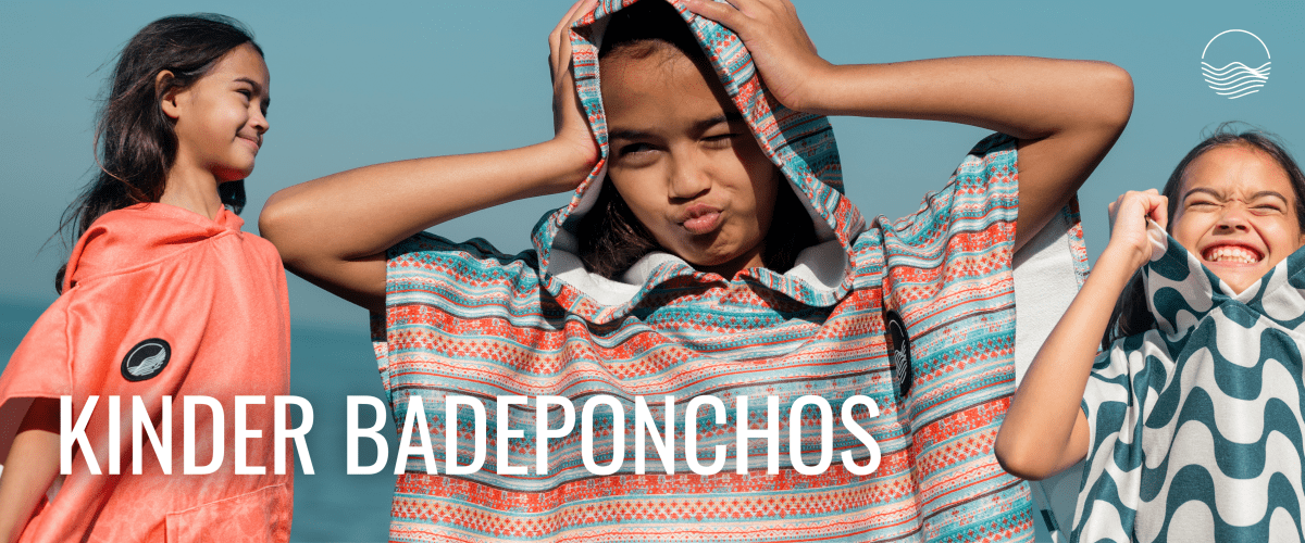 Badeponchos für Kinder - der praktischste Begleiter für warme und mittelwarme Sommertage - woodsandwaves.co