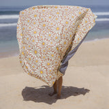 Flower Breeze - Stranddecke XXL - 180cm x 160cm - leicht, kompakt & sandabweisend