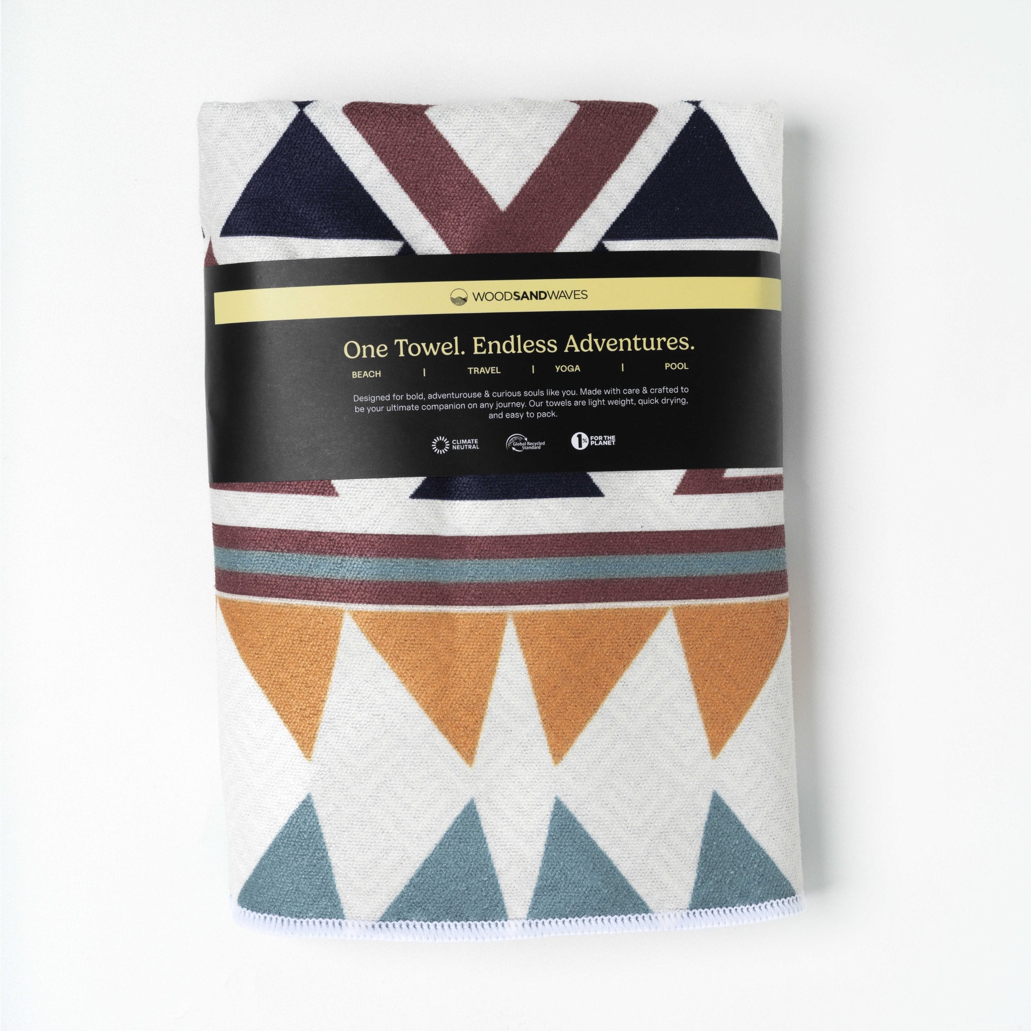 Warm Earth - schnelltrocknendes Duschhandtuch aus Premium Mikrofaser - angenehm auf der Haut - 140 x 70cm - WOODSANDWAVES