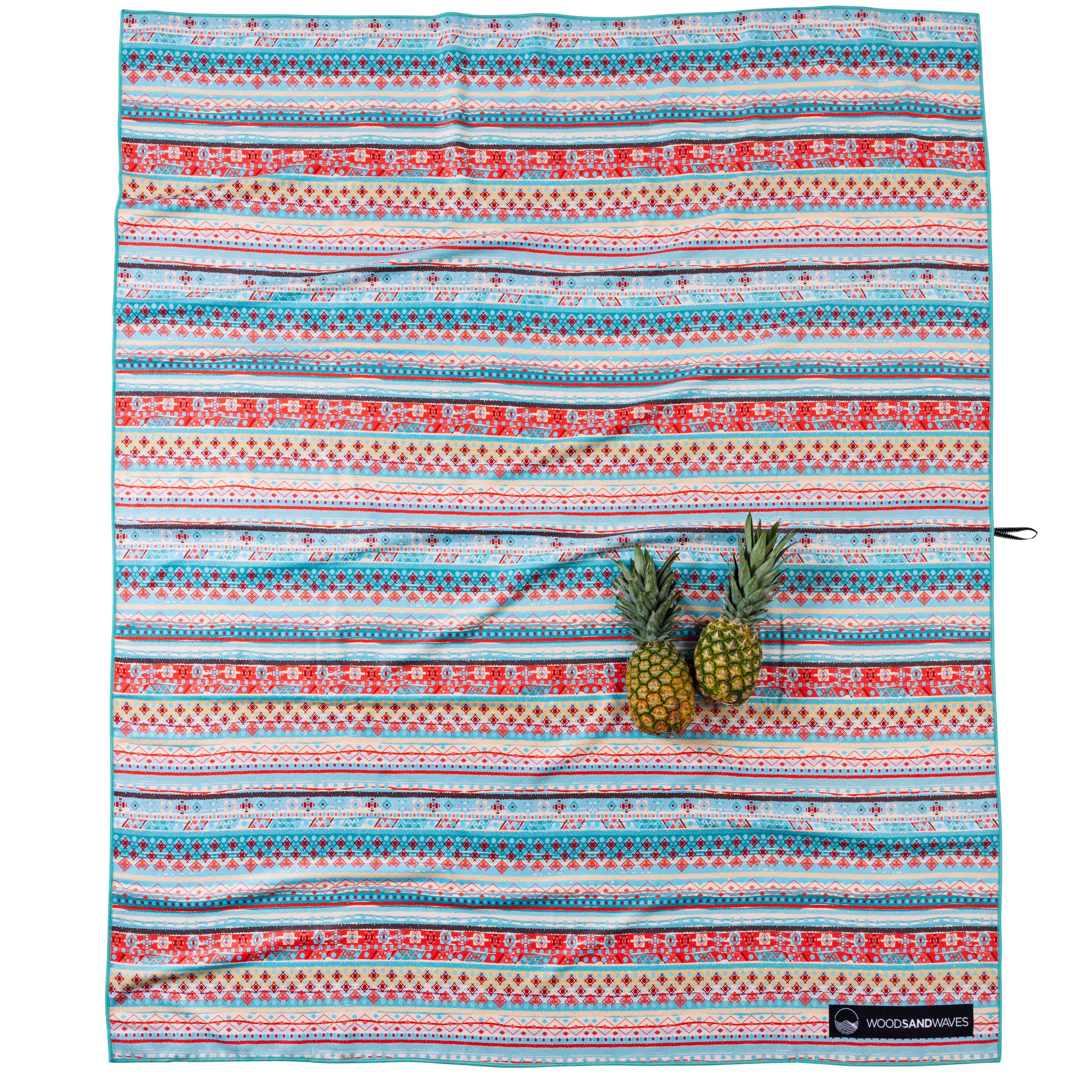 Bazaar of Dreams - Stranddecke XXL - 180cm x 160cm - leicht, kompakt & sandabweisend - WOODSANDWAVES