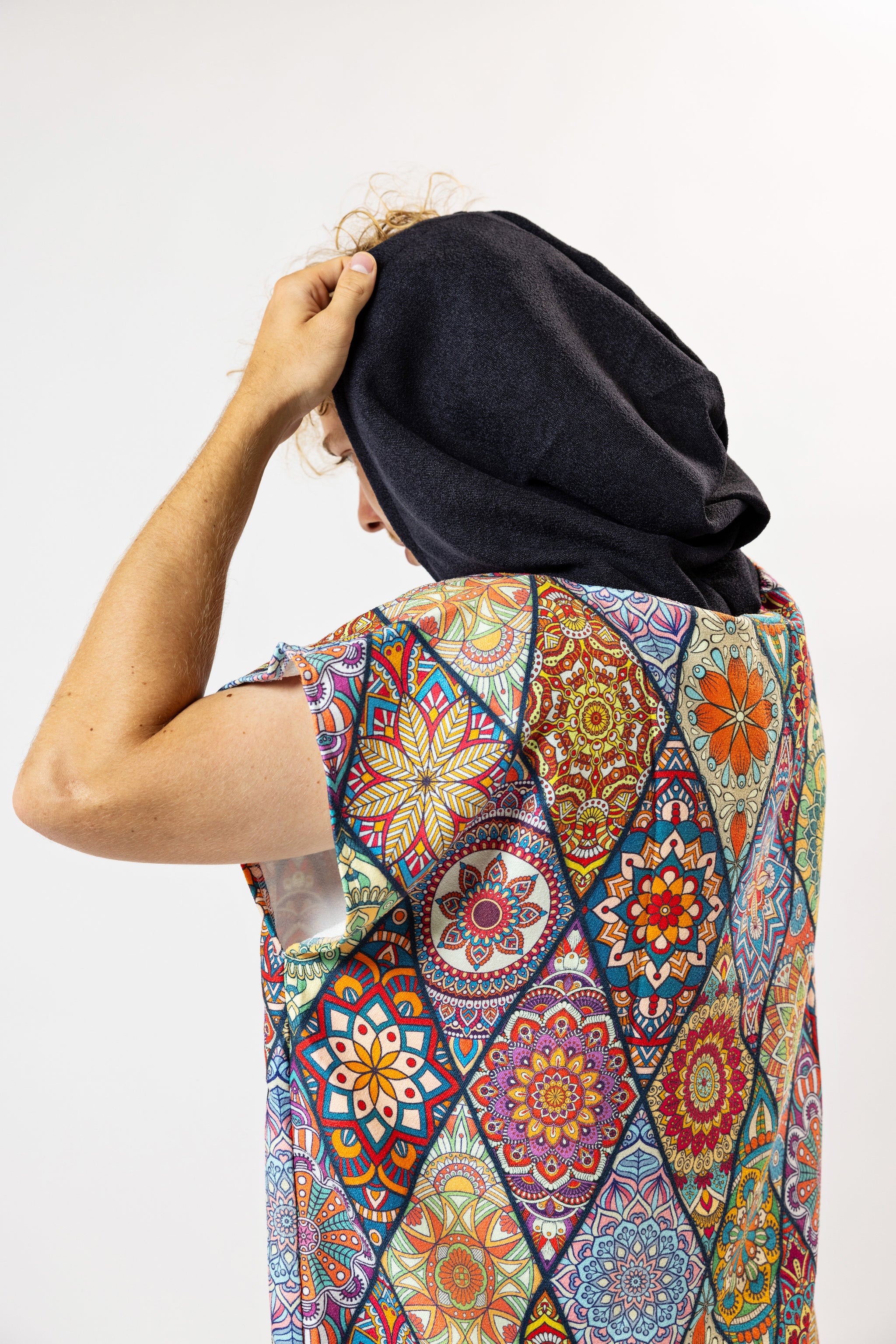 Surf-Poncho Mosaics - für Frauen & Männer - aus schnelltrocknender und ultra-leichter Mikrofaser - WOODSANDWAVES