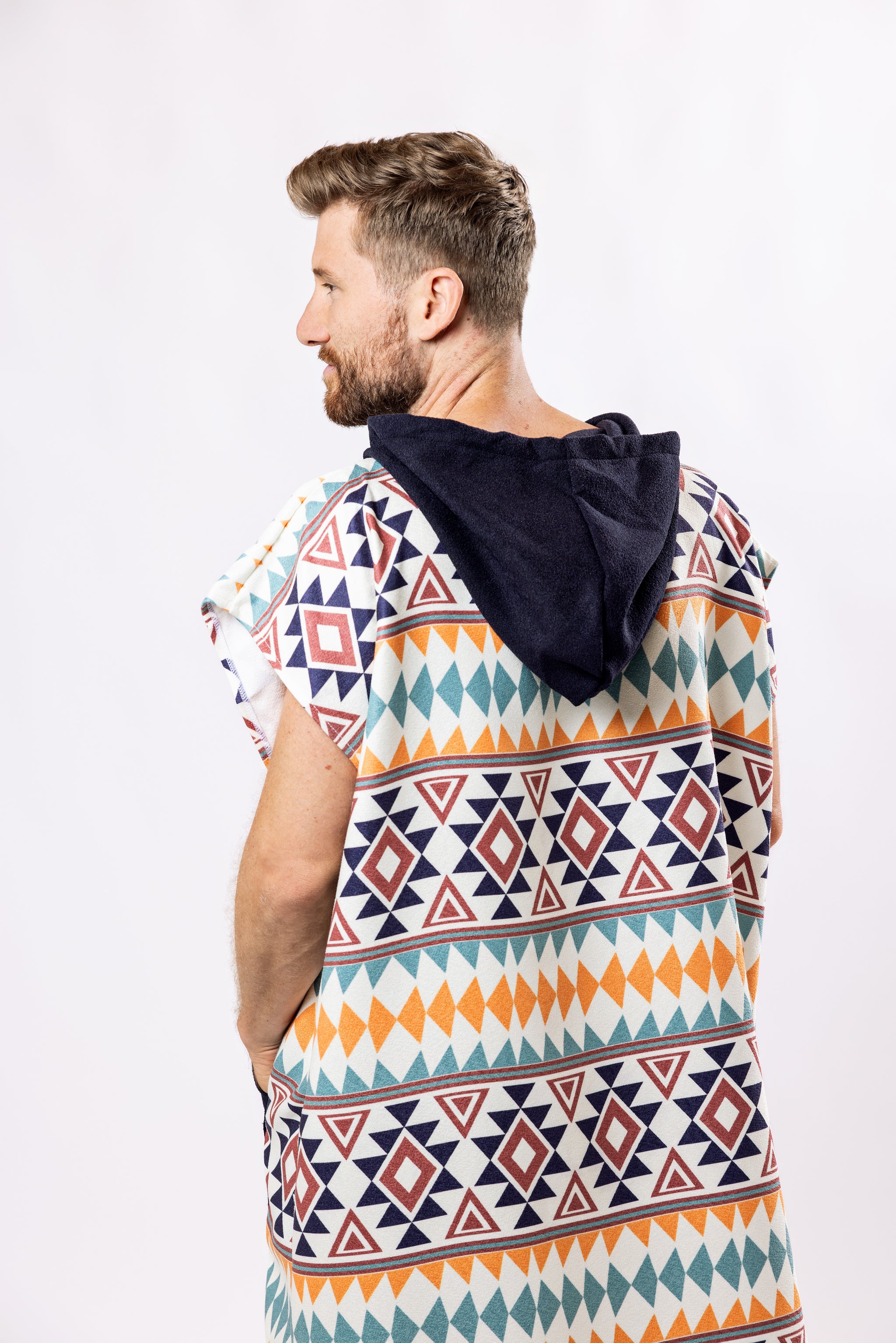 Surf-Poncho Warm Earth - für Frauen & Männer- aus schnelltrocknender und ultra-leichter Mikrofaser - WOODSANDWAVES