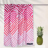 Pink Relaxation - Stranddecke XXL - 180cm x 160cm - leicht, kompakt & sandabweisend