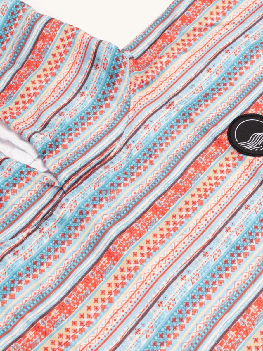 Badeponcho für Kinder (120cm - 150cm) - sanft zur Haut & extra schnell wieder trocken - aus Premium Mikrofaser - Bazaar of Dreams - (ca. 6 - 12 Jahre) - woodsandwaves.co