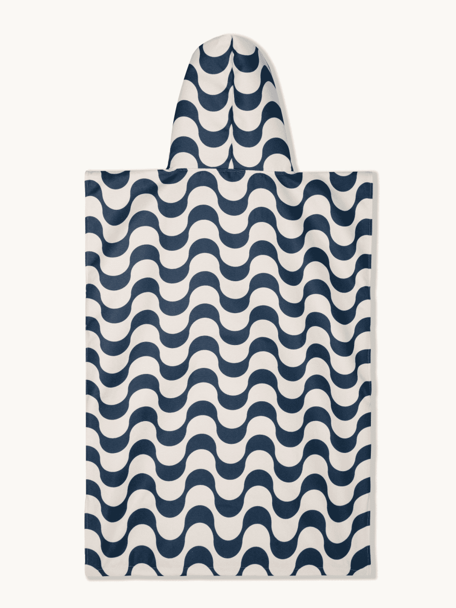 Badeponcho für Kinder (120cm - 150cm) - sanft zur Haut & extra schnell wieder trocken - aus Premium Mikrofaser - Copacabana - (ca. 6 - 12 Jahre) - woodsandwaves.co