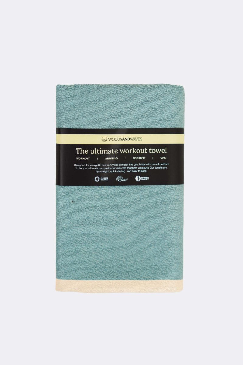 Calm Cruise Eucalyptus - Sporthandtuch mit Magnet & Zipper - Tasche - woodsandwaves.co
