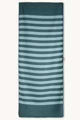 Deep Pine - Saunatuch aus Premium Mikrofaser (200 x 80 cm) - woodsandwaves.co