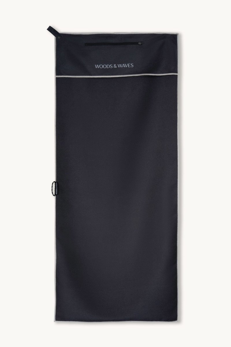 Ivory Flow - Sporthandtuch mit Magnet & Zipper-Tasche - woodsandwaves.co