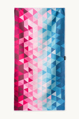 Kaleidoscope - Duschhandtuch aus Premium Mikrofaser - angenehm auf der Haut - woodsandwaves.co