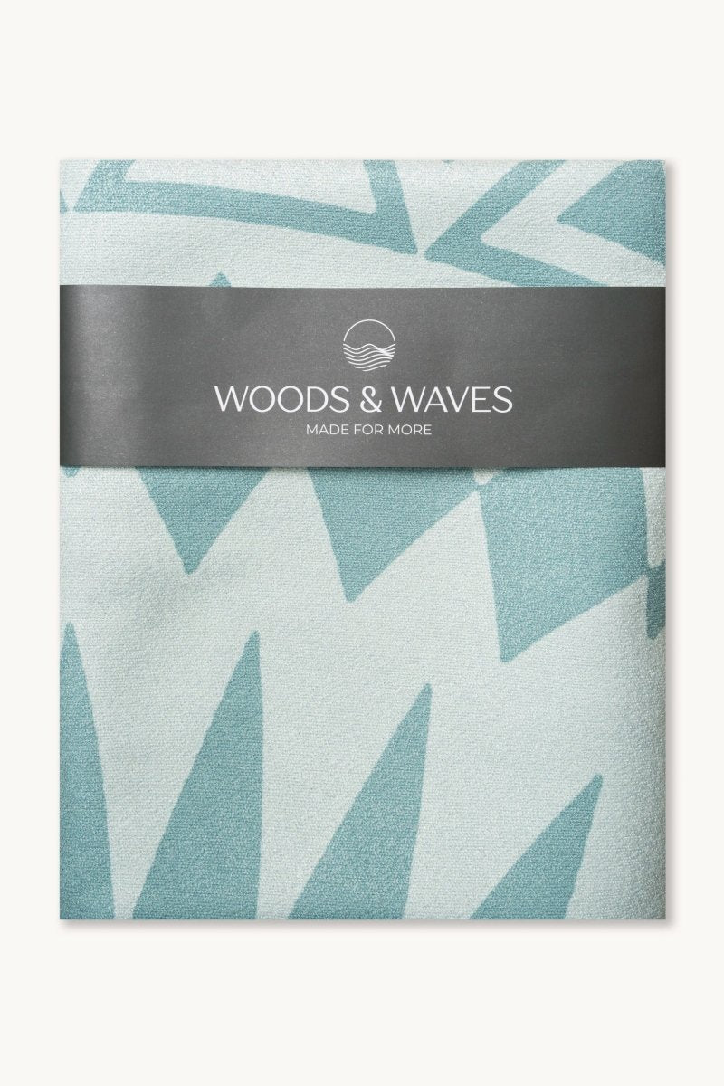 Mint Charisma - Saunatuch aus Premium Mikrofaser (200 x 80 cm) - woodsandwaves.co