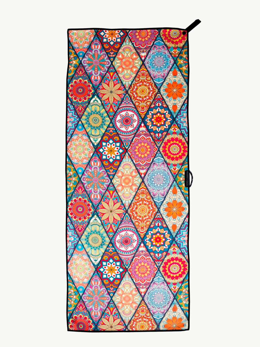 Mosaics - Sporthandtuch mit Magnet & Zipper - Tasche - woodsandwaves.co