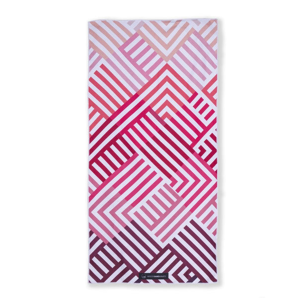 Pink Relaxation - Strandtuch für Kinder - schadstofffrei & sanft zur Haut - woodsandwaves.co