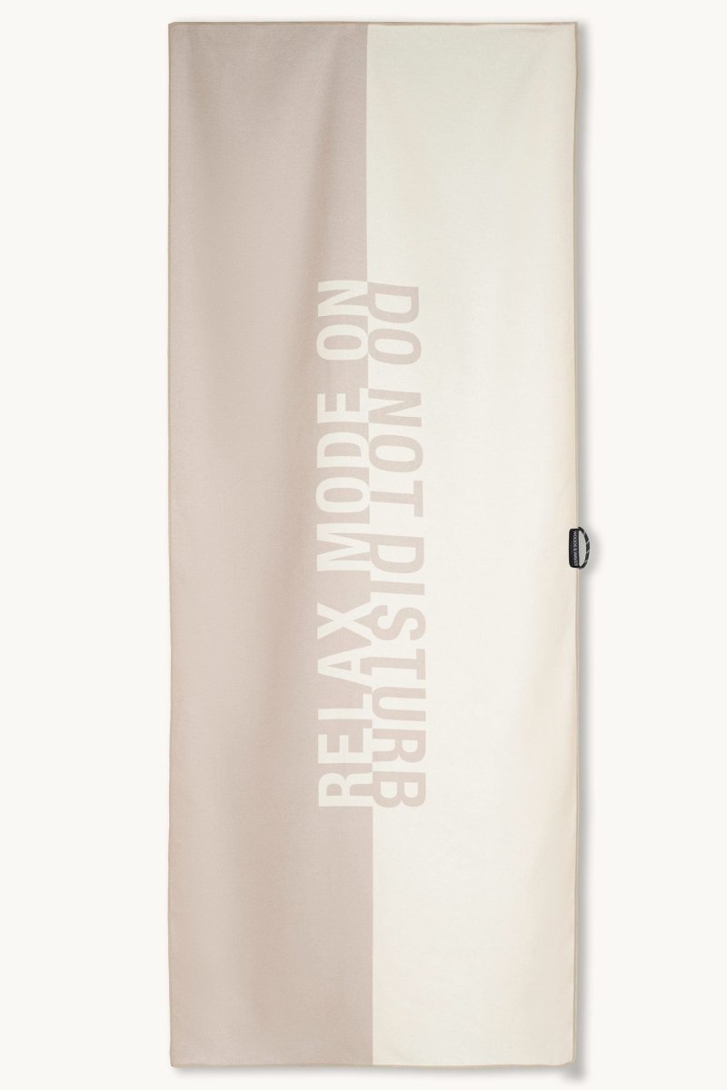 Relax Mode - Saunatuch aus Premium Mikrofaser (200 x 80 cm) - woodsandwaves.co