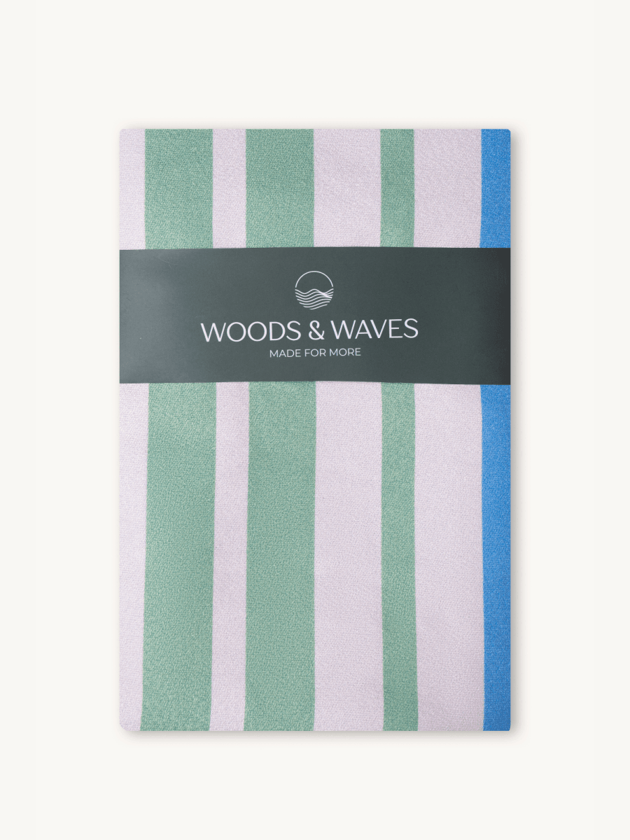 Seaside Stripes - Stranddecke XXL - leicht, kompakt & sandabweisend - woodsandwaves.co