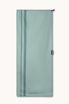 Sporthandtuch Bay mit Magnet & Zipper-Tasche - Premium Grip 2.0