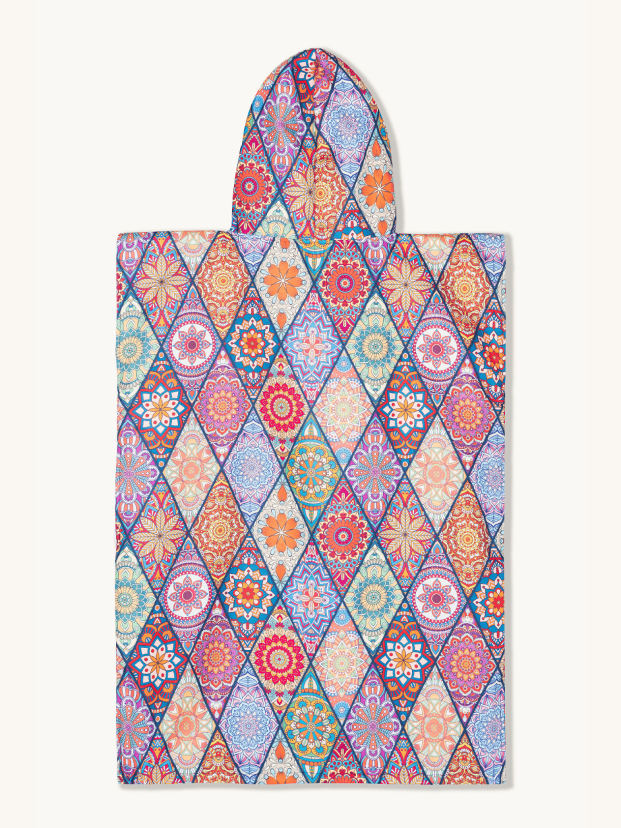 Surf - Poncho - für Frauen & Männer - aus schnelltrocknender und leichter Mikrofaser - woodsandwaves.co